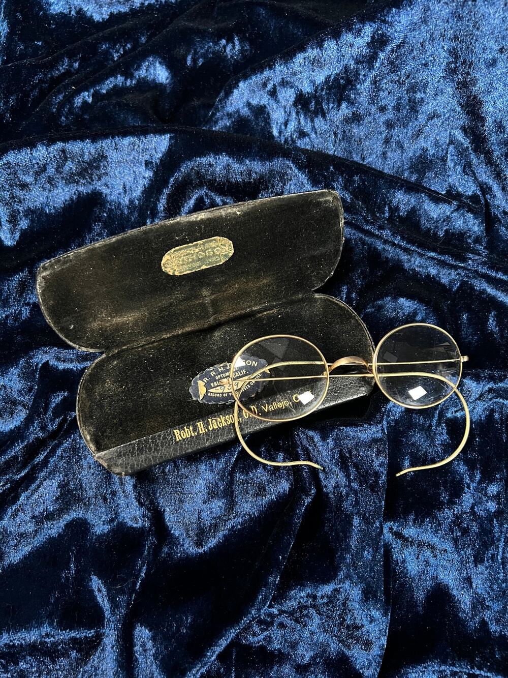Antique Metal Eyeglasses Round Cable Temple Spectacles Vallejo Optometrist Case